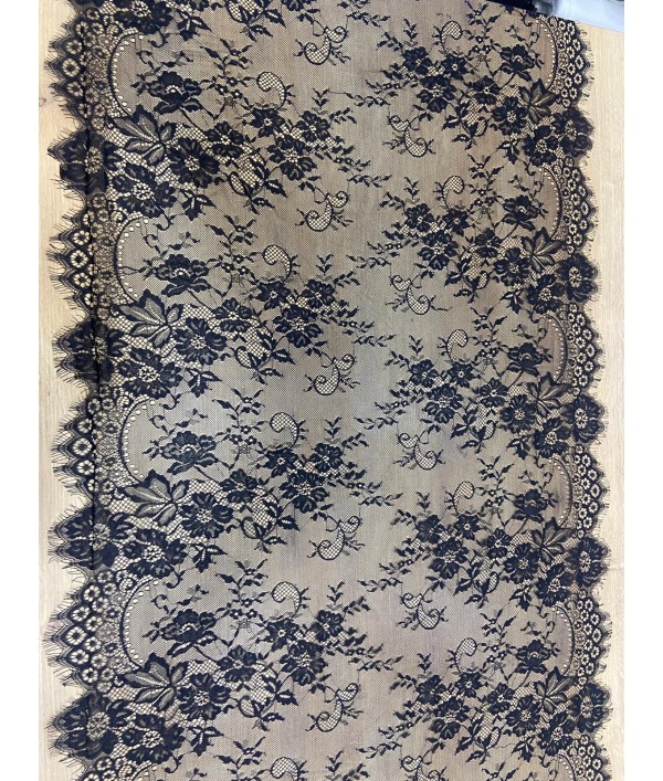 Dantelistan Kumaşçılık ve Aksesuar